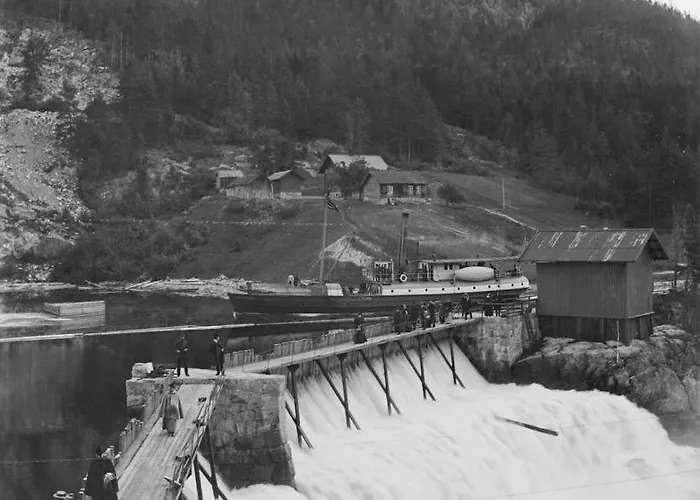 Eidsfoss / Vrangfoss